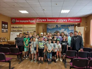 Интересная встреча школьников с полицейскими состоялась в МО МВД России «Сергачский» в рамках оперативно профилактического мероприятия «Защита»