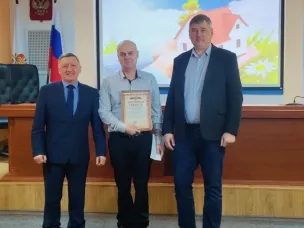 17 марта 2023 года в администрации Сергачского муниципального округа состоялось торжественное мероприятие, посвященное профессиональному празднику Дню работников бытового обслуживания населения и ЖКХ